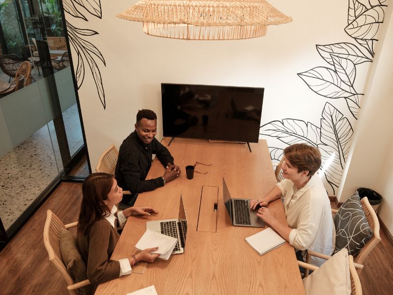 reklama przestrzenna biura HR